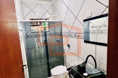 Sobrado &agrave; venda - 165m&sup2; - Jardim dos Pass&aacute;ros