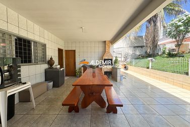 Casa &agrave; venda - 203m&sup2; - Zona 03