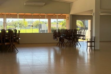 Terreno &agrave; venda - 450m&sup2; - Porto Cobrinco II