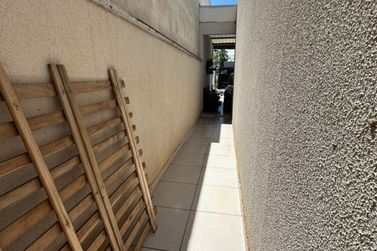 Casa &agrave; venda - 60m&sup2; - JARDIM DAS CEREJEIRAS