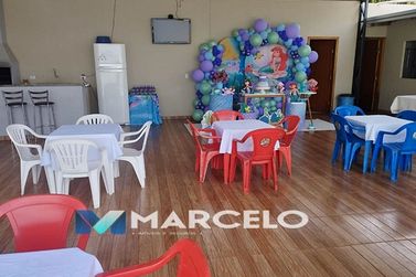 Ch&aacute;cara &agrave; venda - 2000m&sup2; - Zona Rural