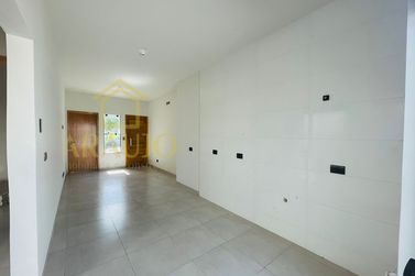 Casa &agrave; venda - 62m&sup2; - Jardim Sakai