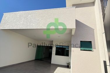 Casa &agrave; venda - 130m&sup2; - ZONA I