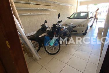 Sal&atilde;o Comercial &agrave; venda - Zona I
