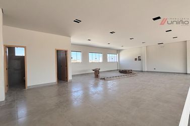 Sal&atilde;o Comercial para alugar - 358m&sup2; - Parque Residencial da G&aacute;vea