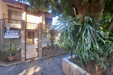 Sobrado para alugar - 197m&sup2; - Zona Armazem