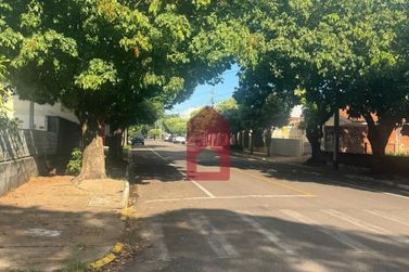 Terreno &agrave; venda - 315m&sup2; - Zona II