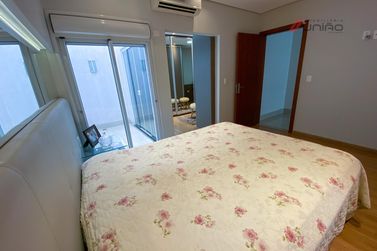 Casa &agrave; venda - 259m&sup2; - Parque do Lago