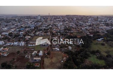 Terreno &agrave; venda - 5000m&sup2; - CENTRO