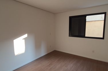 Apartamento &agrave; venda - 111m&sup2; - Zona I