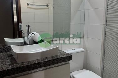 Apartamento &agrave; venda - 102m&sup2; - Zona VI