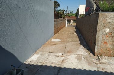 Casa &agrave; venda - 122m&sup2; - Zona VII