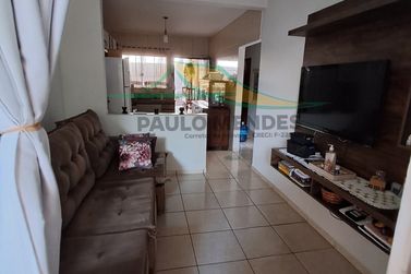 Casa &agrave; venda - 106m&sup2; - JARDIM CASTELO BRANCO