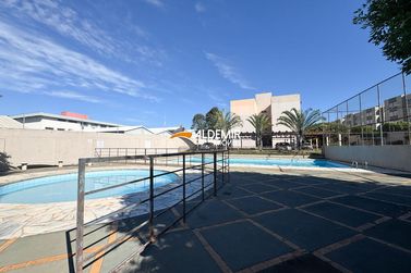 Apartamento para alugar - 58m&sup2; - Zona II