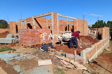 Casa &agrave; venda - 120m&sup2; - Centro