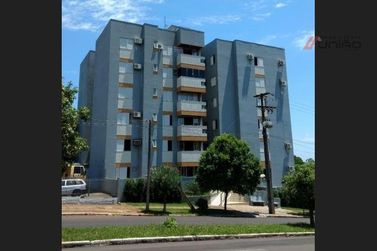 Apartamento &agrave; venda - 101m&sup2; - Zona I-a