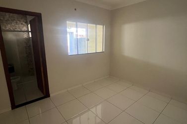 Casa para alugar - 100m&sup2; - Jardim Tropical