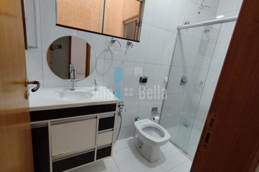 Casa para alugar - Jardim Cima