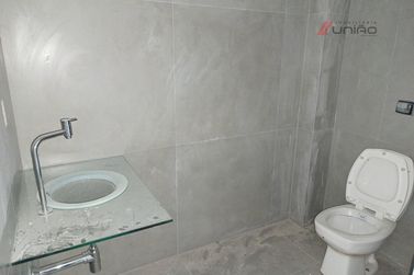 Sal&atilde;o Comercial para alugar - 180m&sup2; - Jardim Aratimbo