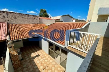 Casa para alugar - 267m&sup2; - Zona II