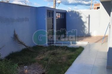 Casa &agrave; venda - 130m&sup2; - Jardim Aeroporto II