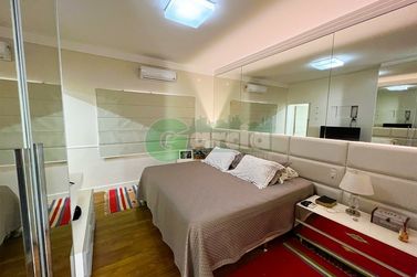 Casa &agrave; venda - 274m&sup2; - Condom&iacute;nio Cidade Jardim