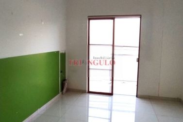 Sobrado &agrave; venda - 257m&sup2; - ZONA VII