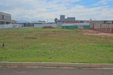 Terreno &agrave; venda - 248m&sup2; - Paysage Unique Condom&iacute;nio