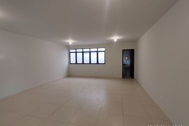 Sala Comercial para alugar - Zona III