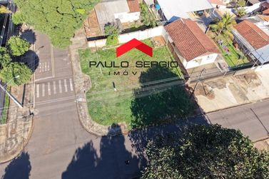 Terreno &agrave; venda - 259m&sup2; - Zona 5