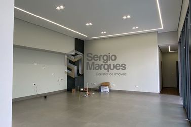 Casa &agrave; venda - 362m&sup2; - Condom&iacute;nio Europark