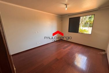 Casa &agrave; venda - 334m&sup2; - Jardim Lisboa