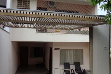 Sobrado &agrave; venda - 190m&sup2; - Jardim Aratimb&oacute;