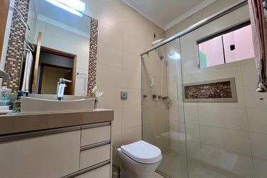 Casa &agrave; venda - Centro