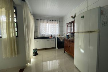 Casa &agrave; venda - 177m&sup2; - JARDIM PETROPOLIS