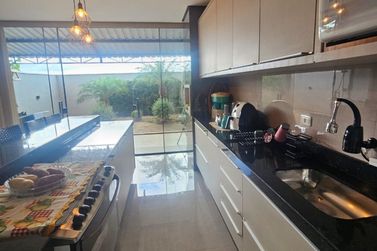 Casa &agrave; venda - 189m&sup2; - Parque Vitoria Regia