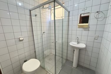 Apartamento para alugar - 45m&sup2; - Pr&oacute;ximo a Unipar Sede