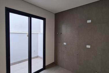 Casa &agrave; venda - 230m&sup2; - Portal das &Aacute;guas