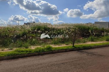 Terreno &agrave; venda - 365m&sup2; - VILA BECKER