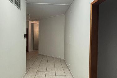 Sal&atilde;o Comercial para alugar - Zona III