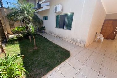 Casa &agrave; venda - 420m&sup2; - JARDIM SUZUKI