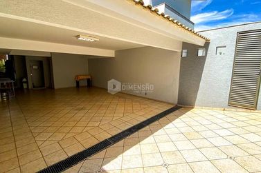 Sobrado &agrave; venda - 410m&sup2; - Jardim Vila Romana