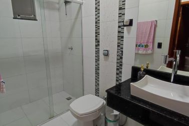 Casa &agrave; venda - 244m&sup2; - Zona V