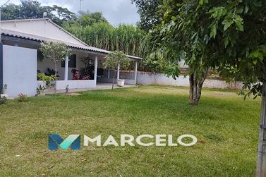 Ch&aacute;cara &agrave; venda - 2000m&sup2; - Zona Rural