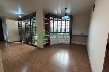 Casa para alugar - 525m&sup2; - Zona I