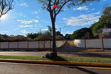 Terreno &agrave; venda - 15m&sup2; - Jardim La Salle