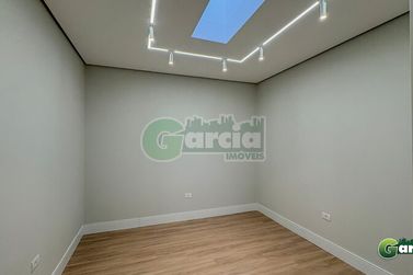 Casa &agrave; venda - 250m&sup2; - Residencial Portal das &Aacute;guas