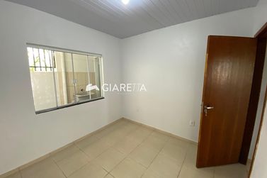 Casa &agrave; venda - 50m&sup2; - JARDIM PANCERA