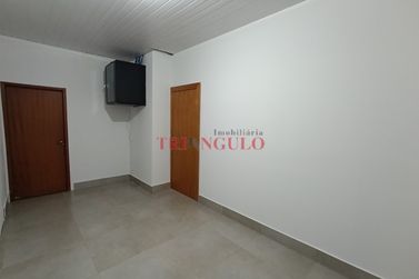 Sala Comercial para alugar - 276m&sup2; - ZONA I