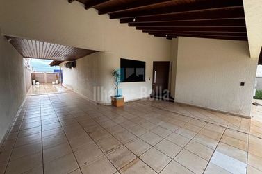 Casa para alugar - Zona III